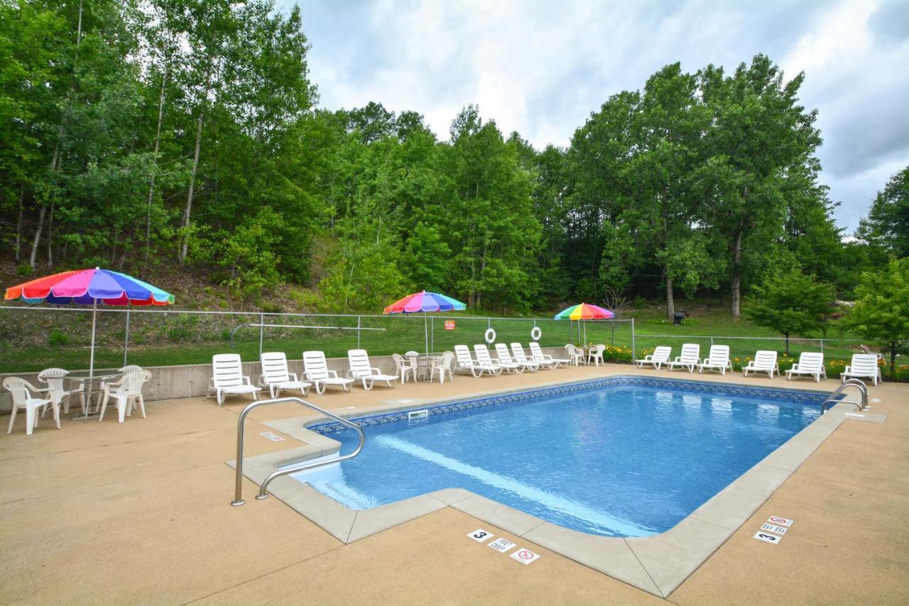 Wingate By Wyndham Lake George Bagian luar foto