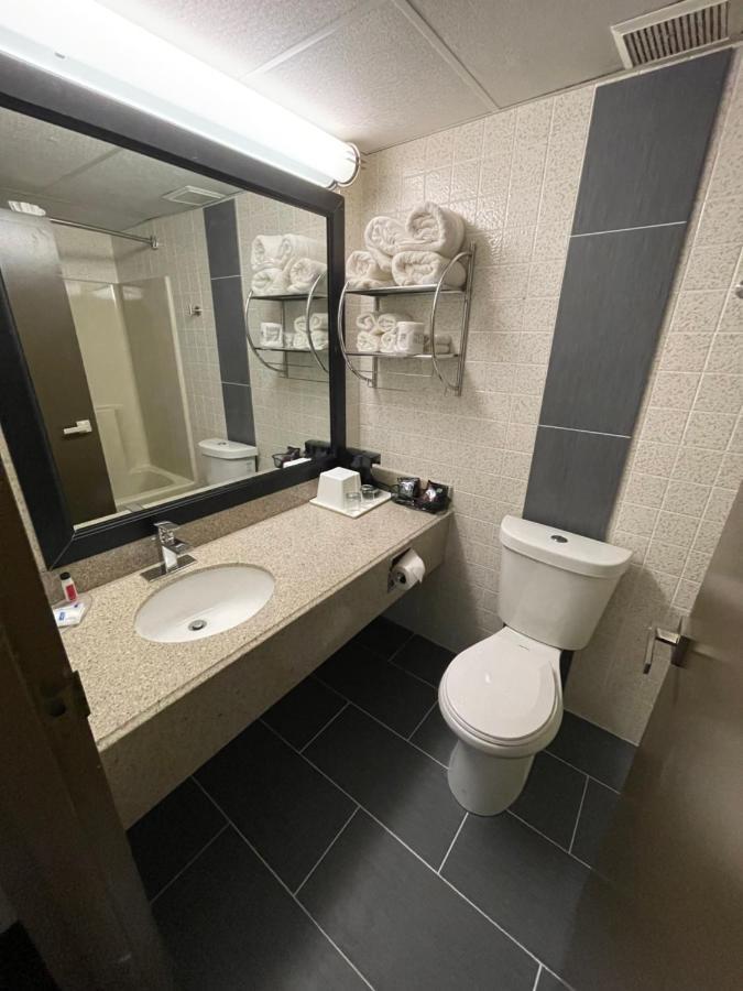 Wingate By Wyndham Lake George Bagian luar foto